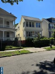 36 20th Street, East Orange, NJ 07018