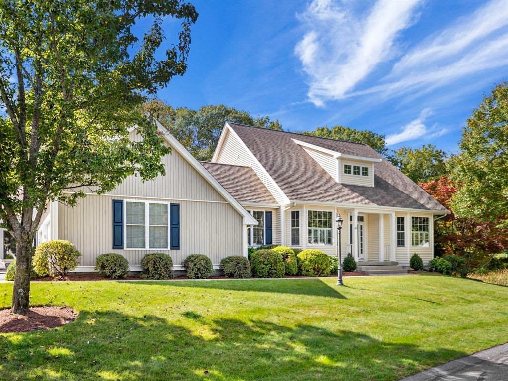65 Braeburn Ln 65, Ashland, MA 01721