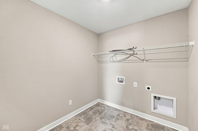 3224 Emmaline Drive, Brownsburg, IN 46112