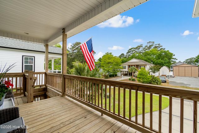 334 NE 49th Street, Oak Island, NC 28465