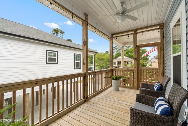 334 NE 49th Street, Oak Island, NC 28465