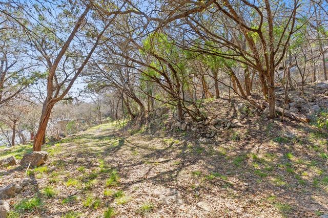 509 Nomad DR DR, Spicewood, TX 78669