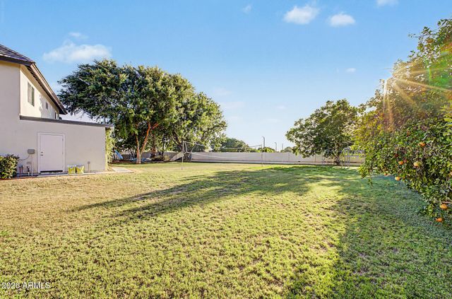 4402 E INDIGO BAY Drive, Gilbert, AZ 85234