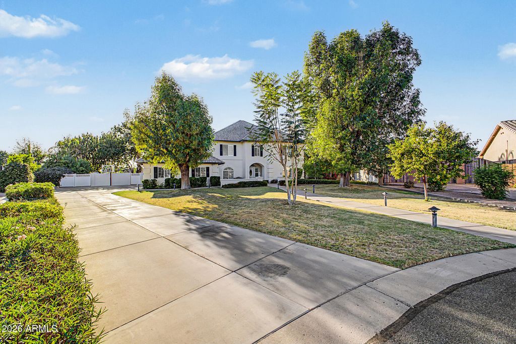 4402 E INDIGO BAY Drive, Gilbert, AZ 85234 — photo 5