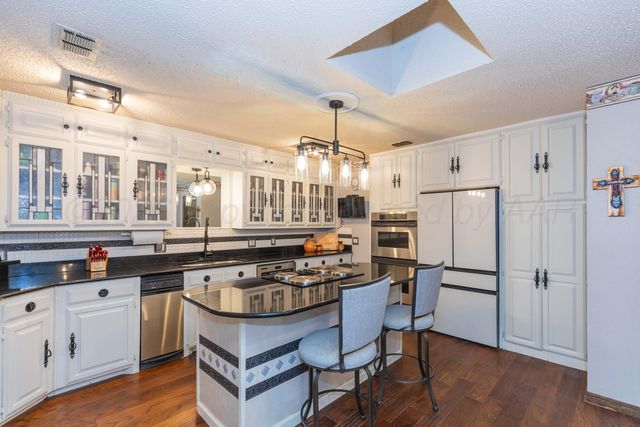 3 Sandstone Drive, Borger, TX 79007