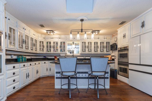 3 Sandstone Drive, Borger, TX 79007