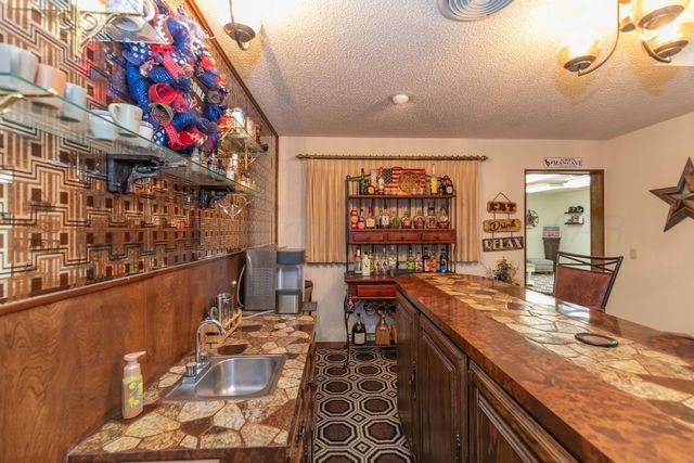 3 Sandstone Drive, Borger, TX 79007