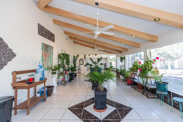 3 Sandstone Drive, Borger, TX 79007