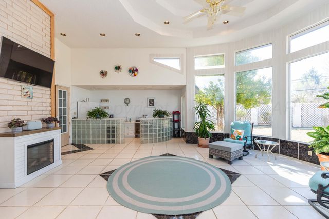 3 Sandstone Drive, Borger, TX 79007