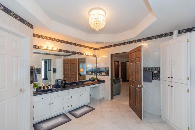 3 Sandstone Drive, Borger, TX 79007