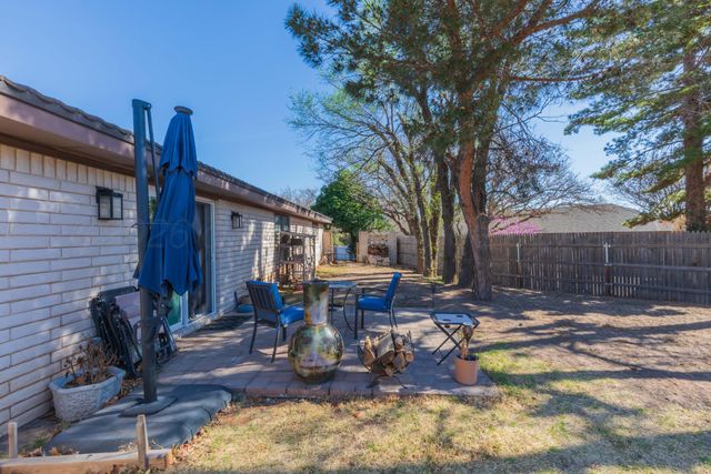 3 Sandstone Drive, Borger, TX 79007