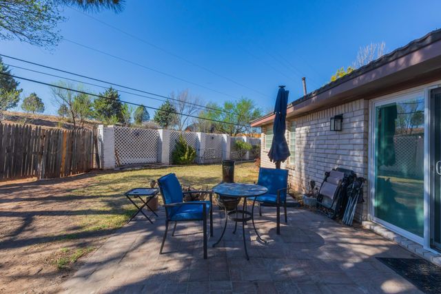 3 Sandstone Drive, Borger, TX 79007