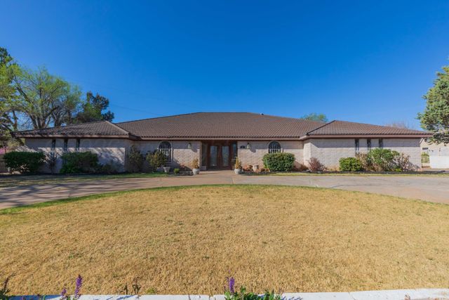 3 Sandstone Drive, Borger, TX 79007