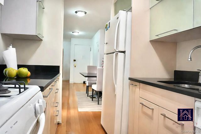 1065 Vermont Street 7J, Brooklyn, NY 11207