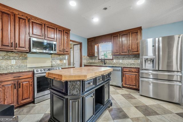 119 Bagley Road, Forsyth, GA 31029