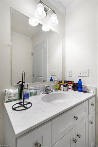 4760 Ader Drive, Winston-salem, NC 27105