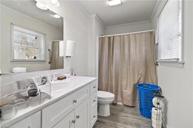 4760 Ader Drive, Winston-salem, NC 27105