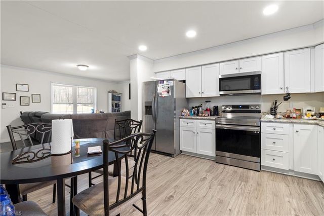 4760 Ader Drive, Winston-salem, NC 27105