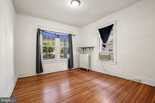 6715 2ND ST NW, Washington, DC 20012