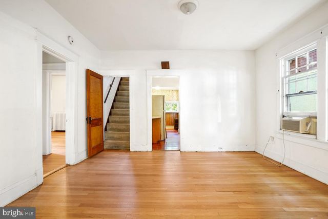 6715 2ND ST NW, Washington, DC 20012