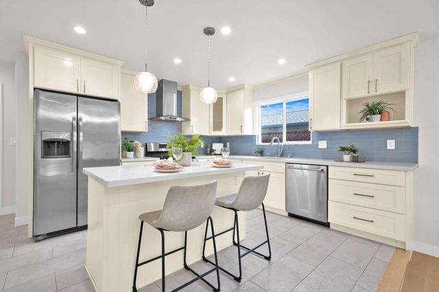 6273 Lillian Way, San Jose, CA 95120