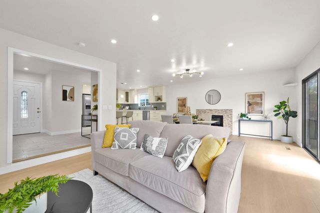 6273 Lillian Way, San Jose, CA 95120