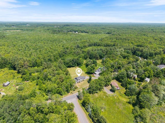 218 Grant Road, Newmarket, NH 03857