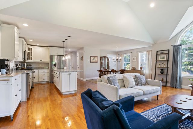 218 Grant Road, Newmarket, NH 03857
