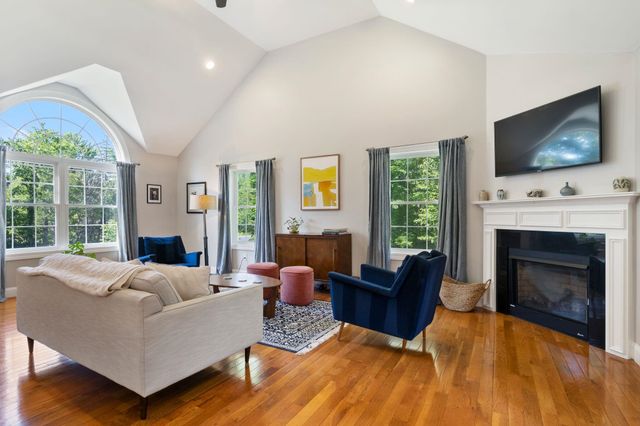 218 Grant Road, Newmarket, NH 03857