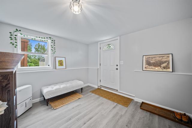 8 Cornerstone Drive, Dover, NH 03820