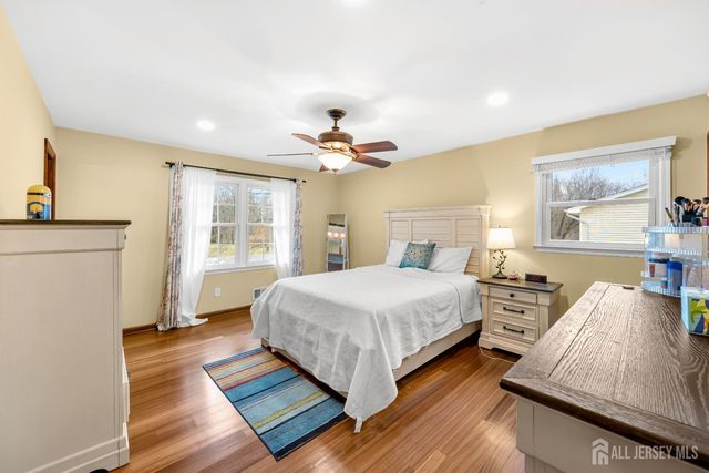 6 Stafford Road, South Brunswick, NJ 08852