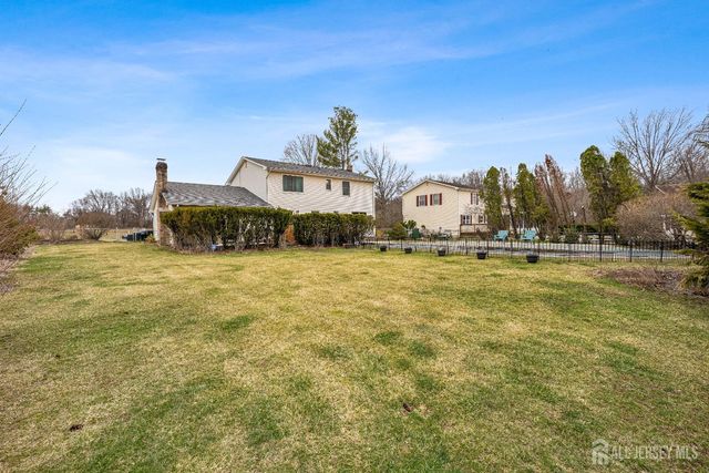 6 Stafford Road, South Brunswick, NJ 08852