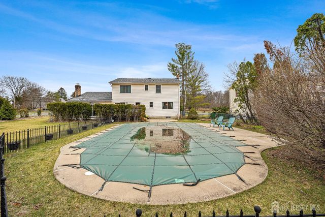 6 Stafford Road, South Brunswick, NJ 08852