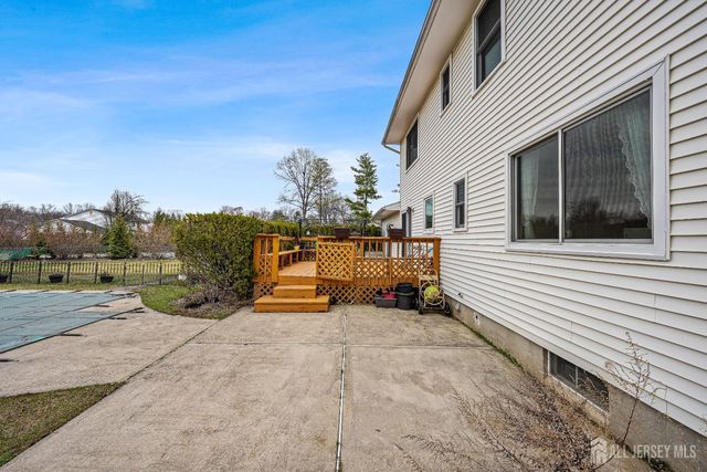 6 Stafford Road, South Brunswick, NJ 08852