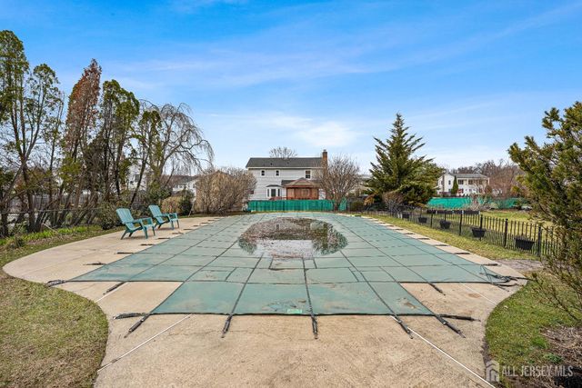 6 Stafford Road, South Brunswick, NJ 08852