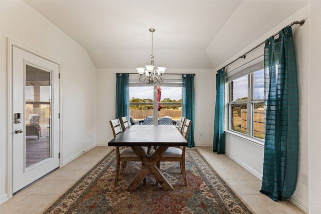 1001 Morningside Drive, Burleson, TX 76028