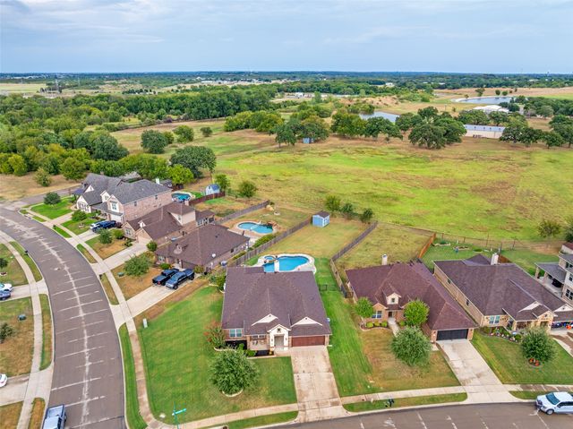1001 Morningside Drive, Burleson, TX 76028