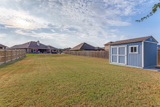 1001 Morningside Drive, Burleson, TX 76028