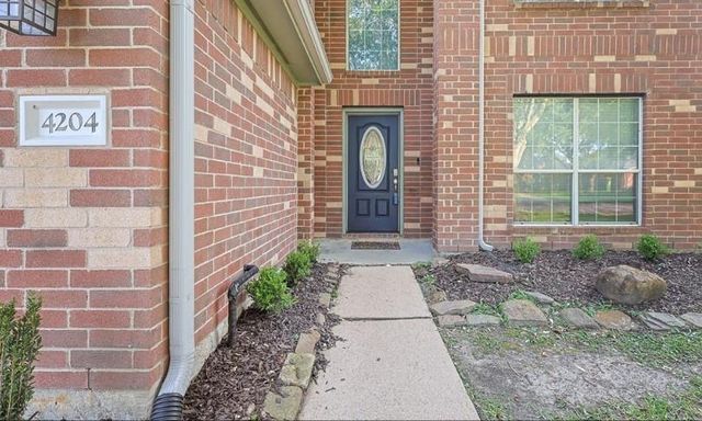 4204 Seminole Drive, Pearland, TX 77584