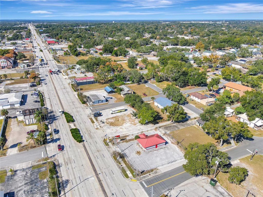 305 & 309 W MEMORIAL BOULEVARD, Lakeland, FL 33801