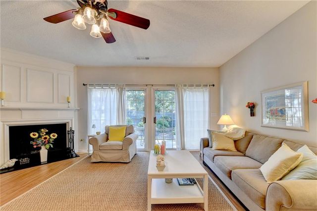10900 Wittenridge Drive B5, Alpharetta, GA 30022