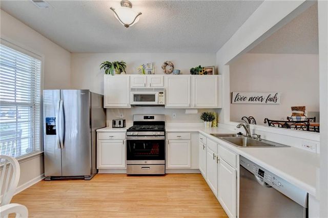 10900 Wittenridge Drive B5, Alpharetta, GA 30022