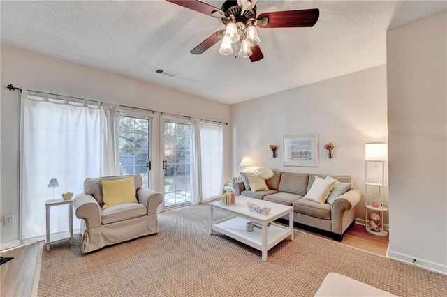 10900 Wittenridge Drive B5, Alpharetta, GA 30022