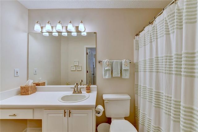 10900 Wittenridge Drive B5, Alpharetta, GA 30022