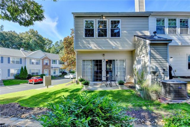 10900 Wittenridge Drive B5, Alpharetta, GA 30022