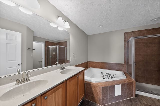 5428 Abby Loop Way, Dayton, OH 45414
