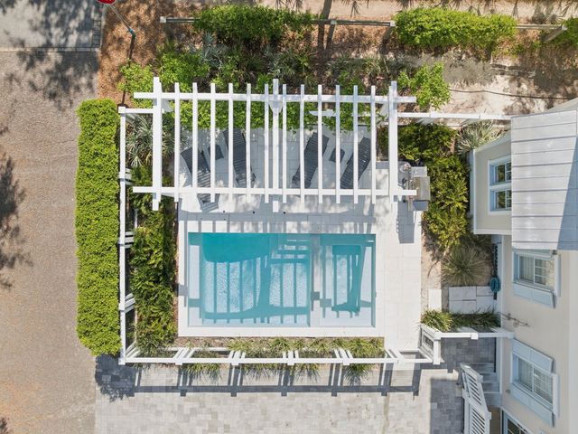 261 Needlerush Drive, Santa Rosa Beach, FL 32459