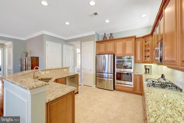 15454 LEGACY WAY, Haymarket, VA 20169
