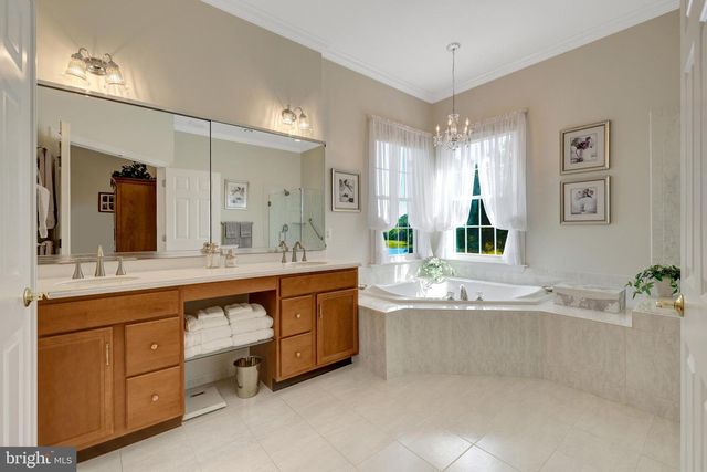 15454 LEGACY WAY, Haymarket, VA 20169