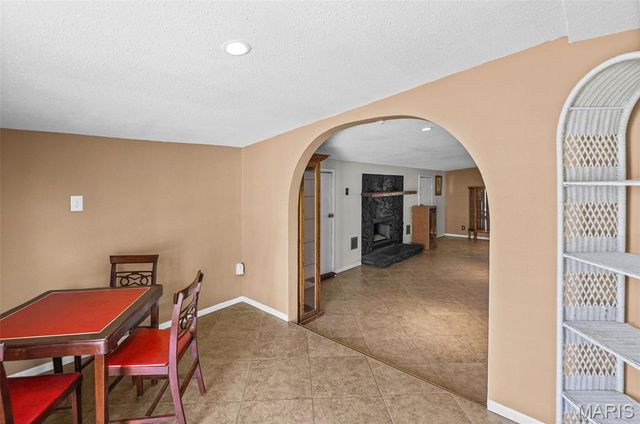 803 Amherst Drive, East Alton, IL 62024